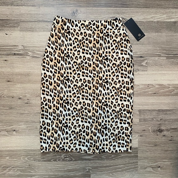 NWT ViX Scarlet Leopard Print Linen Blend Skirt - Picture 2 of 6